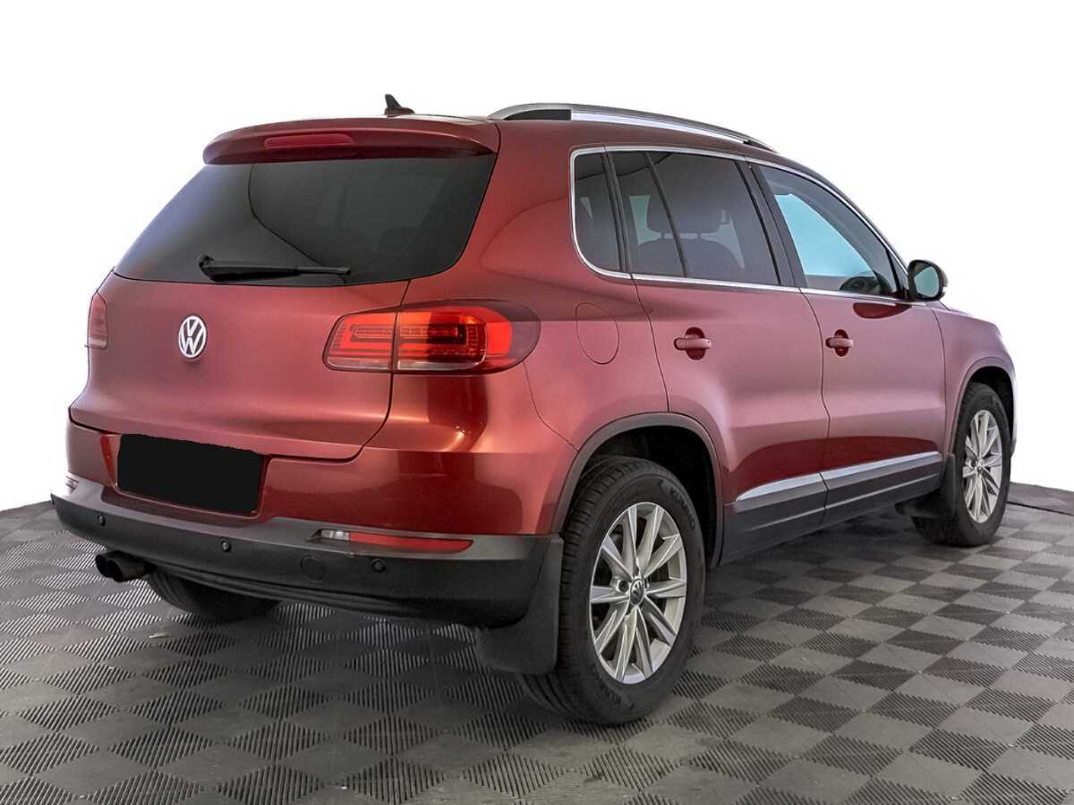 Volkswagen Tiguan с пробегом — 2014 год. Фото: #4