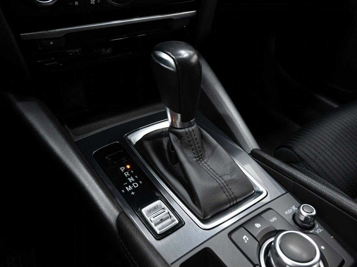 Mazda 6 с пробегом — 2017 год. Фото: #22