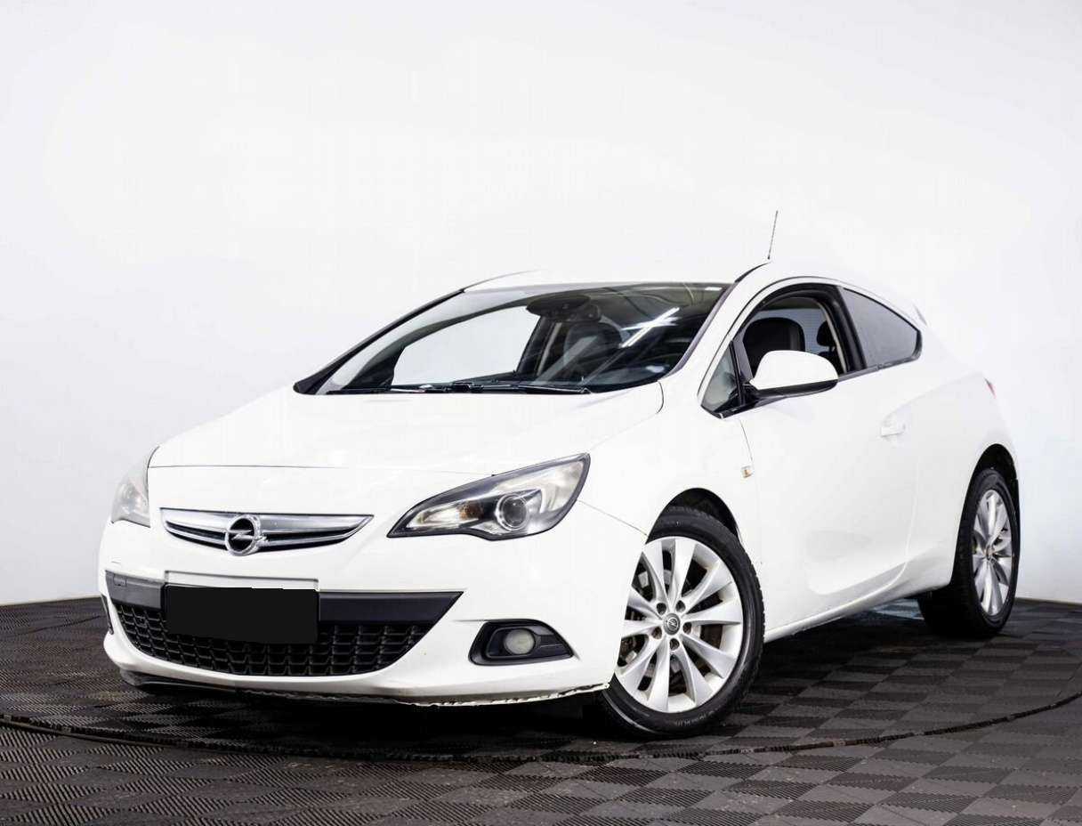 Opel Astra с пробегом — 2012 год. Посмотреть фото