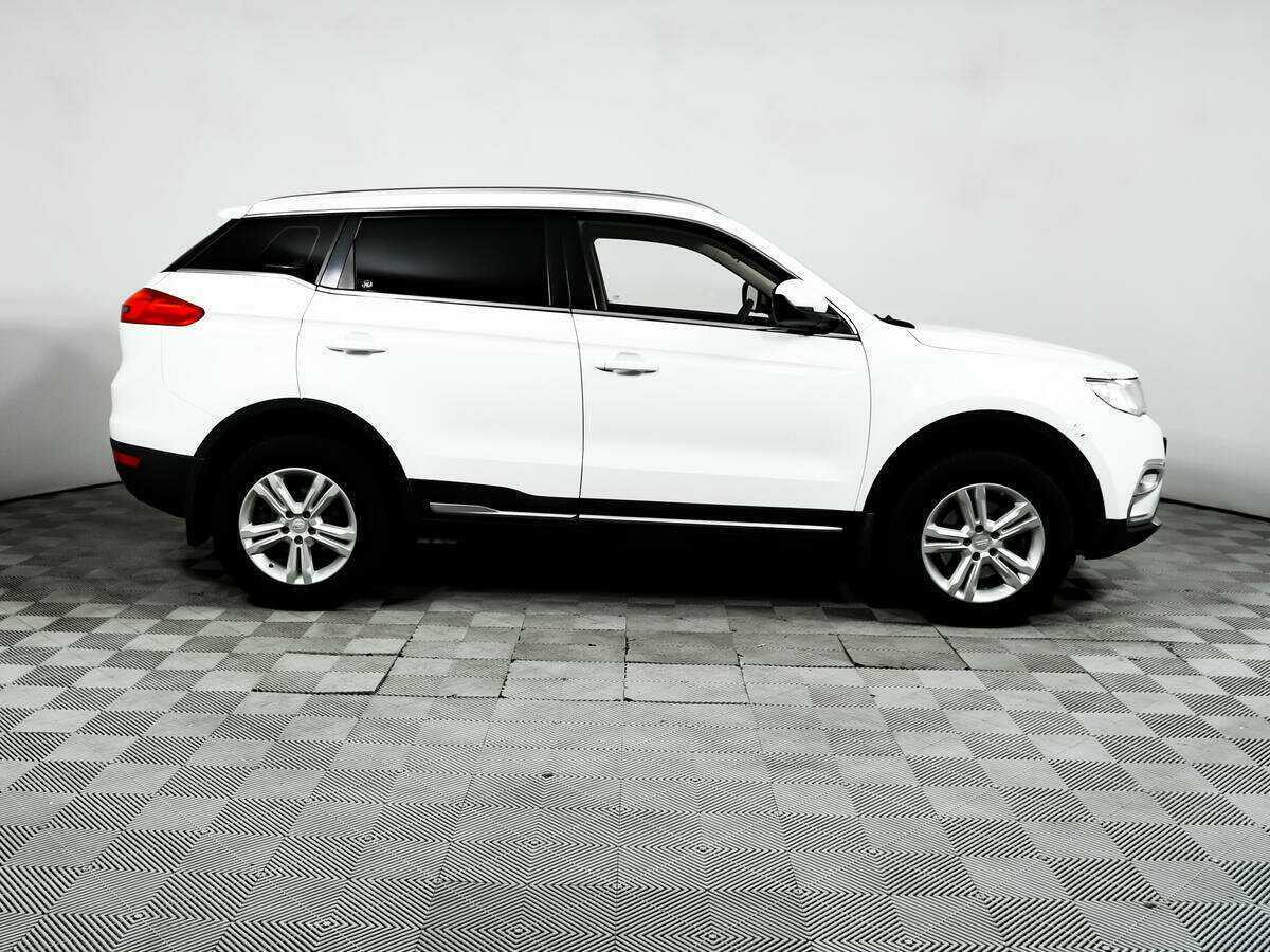 Geely Atlas с пробегом — 2018 год. Фото: #3