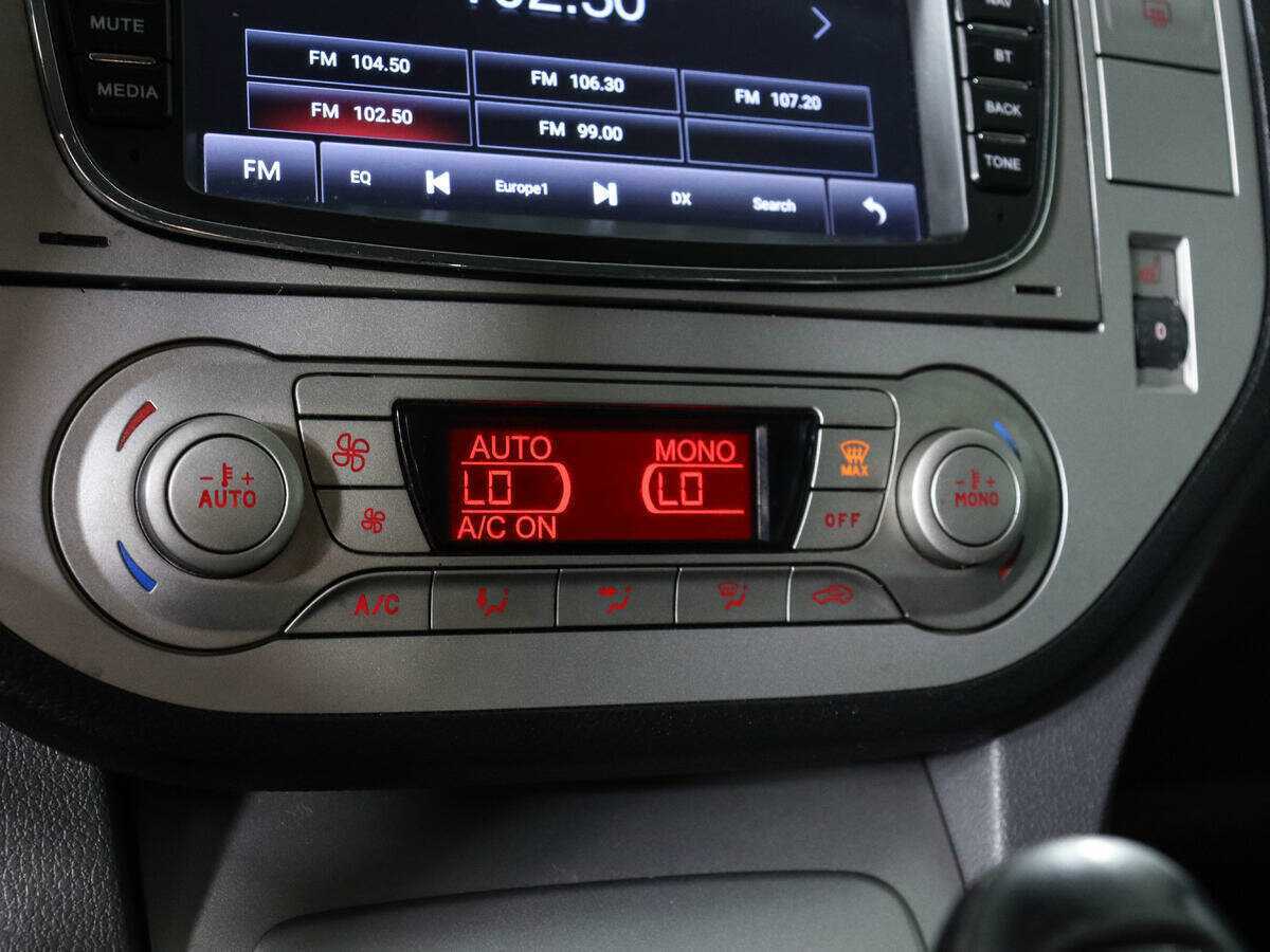 Ford Kuga с пробегом — 2012 год. Фото: #14