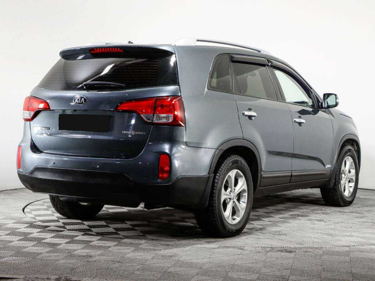 Kia Sorento с пробегом — 2013 год. Фото: #4