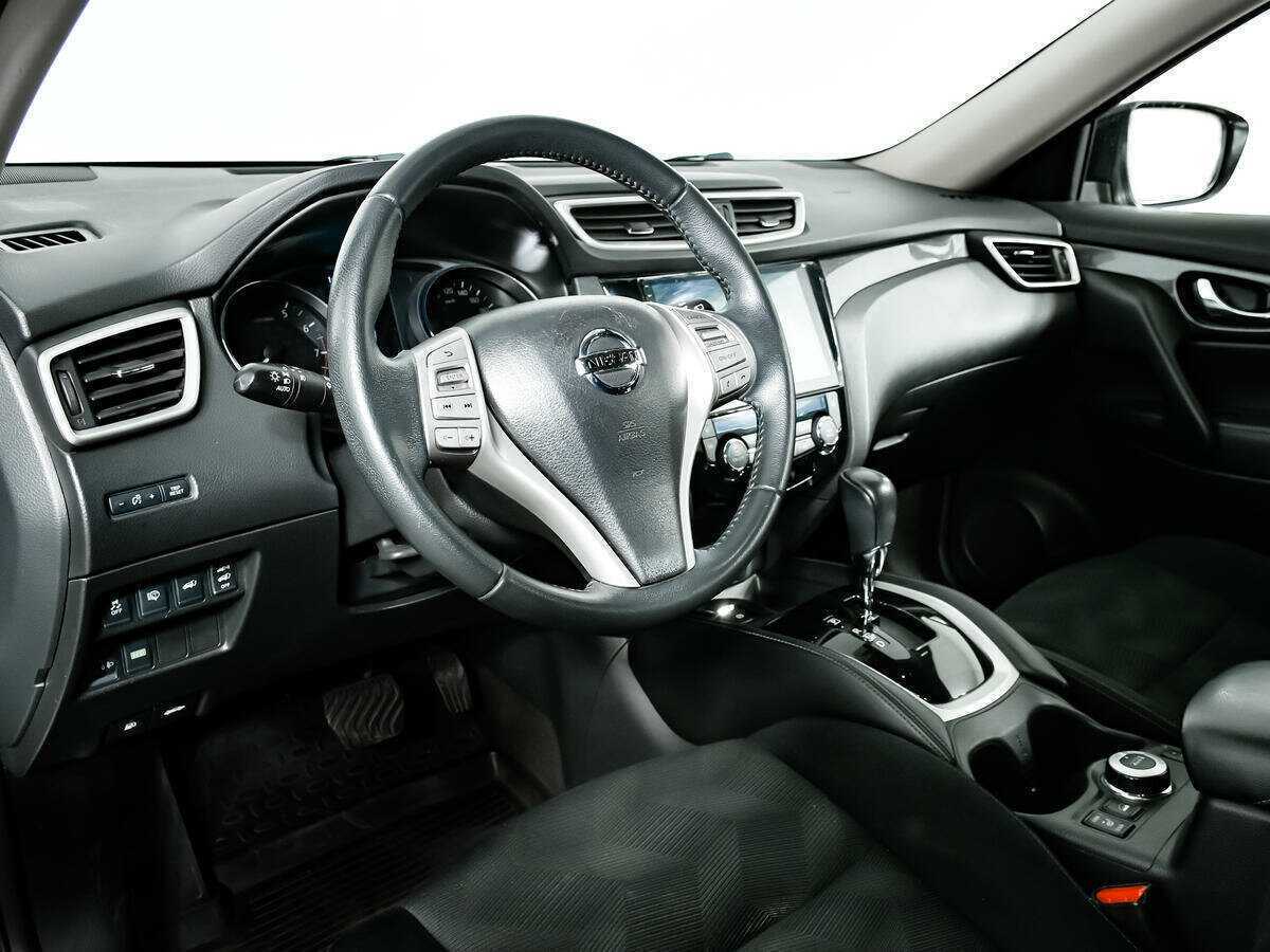 Nissan X-Trail с пробегом — 2016 год. Фото: #10