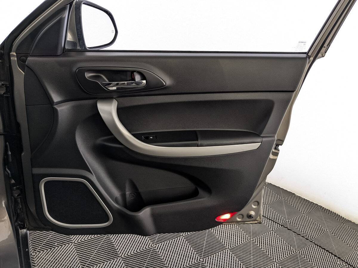 Changan CS35 с пробегом — 2015 год. Фото: #24