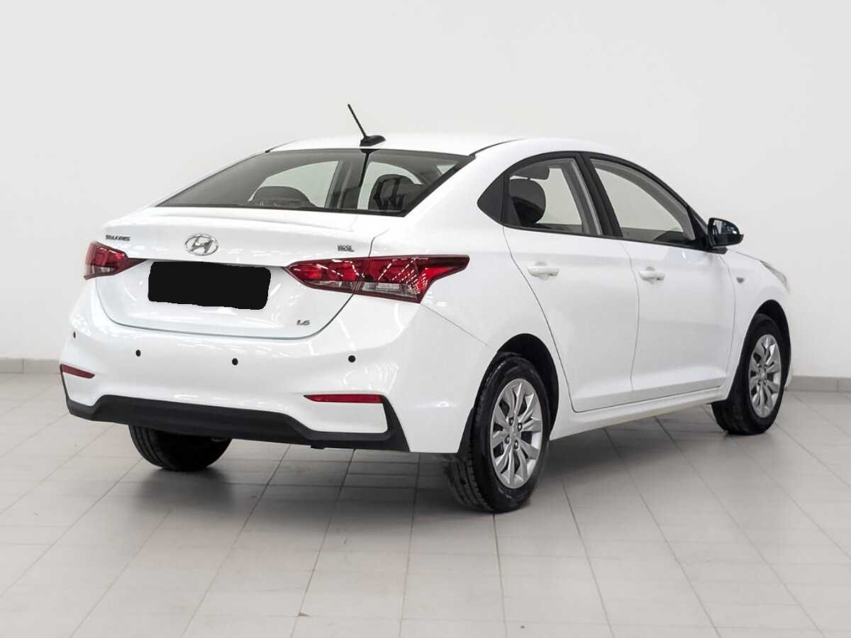 Hyundai Solaris с пробегом — 2017 год. Фото: #4