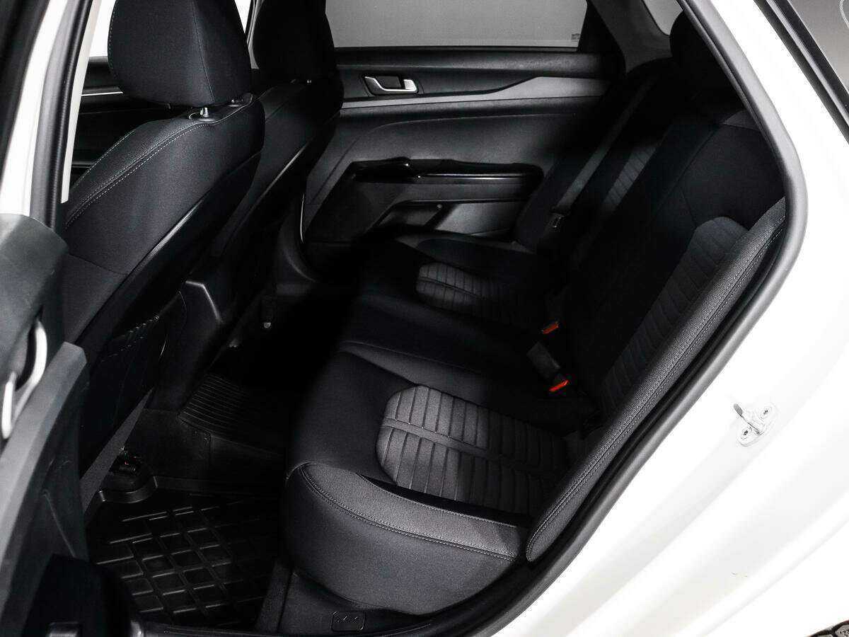 Kia K5 с пробегом — 2020 год. Фото: #10