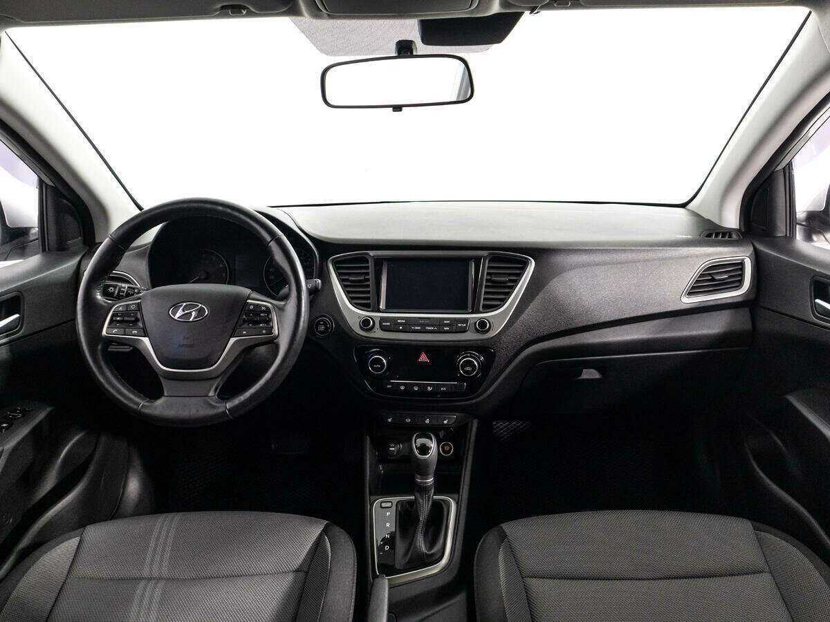 Hyundai Solaris с пробегом — 2018 год. Фото: #12