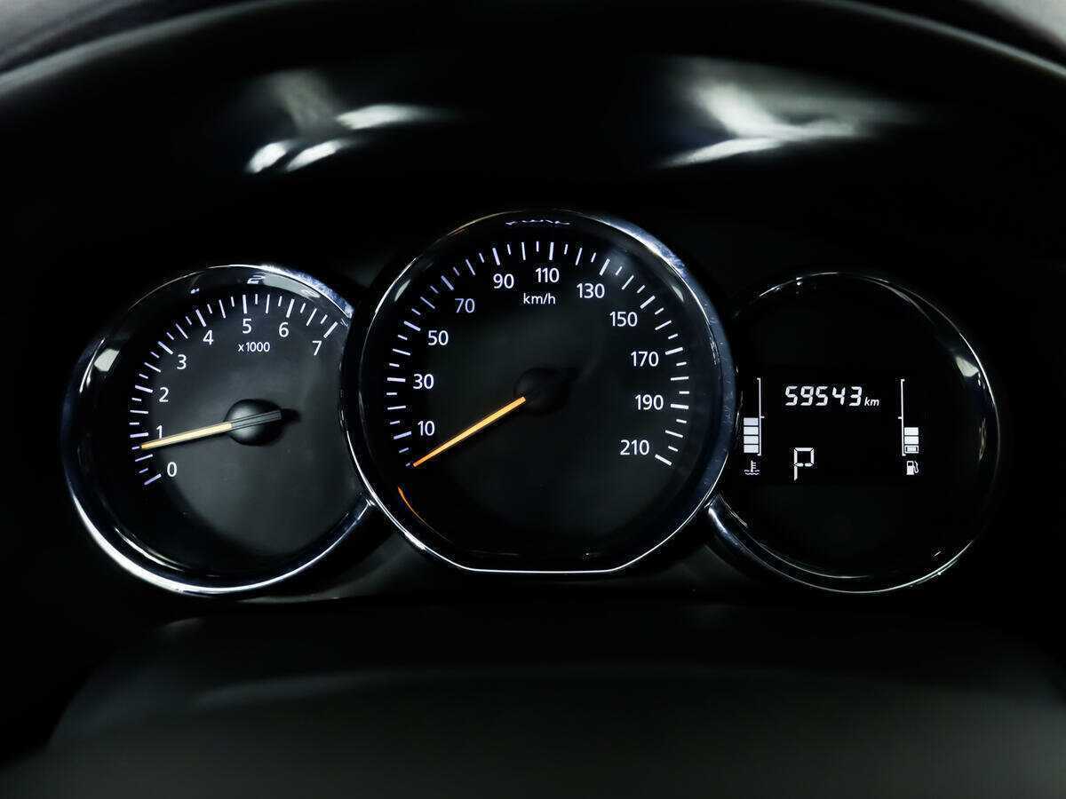 Renault Logan с пробегом — 2019 год. Фото: #9