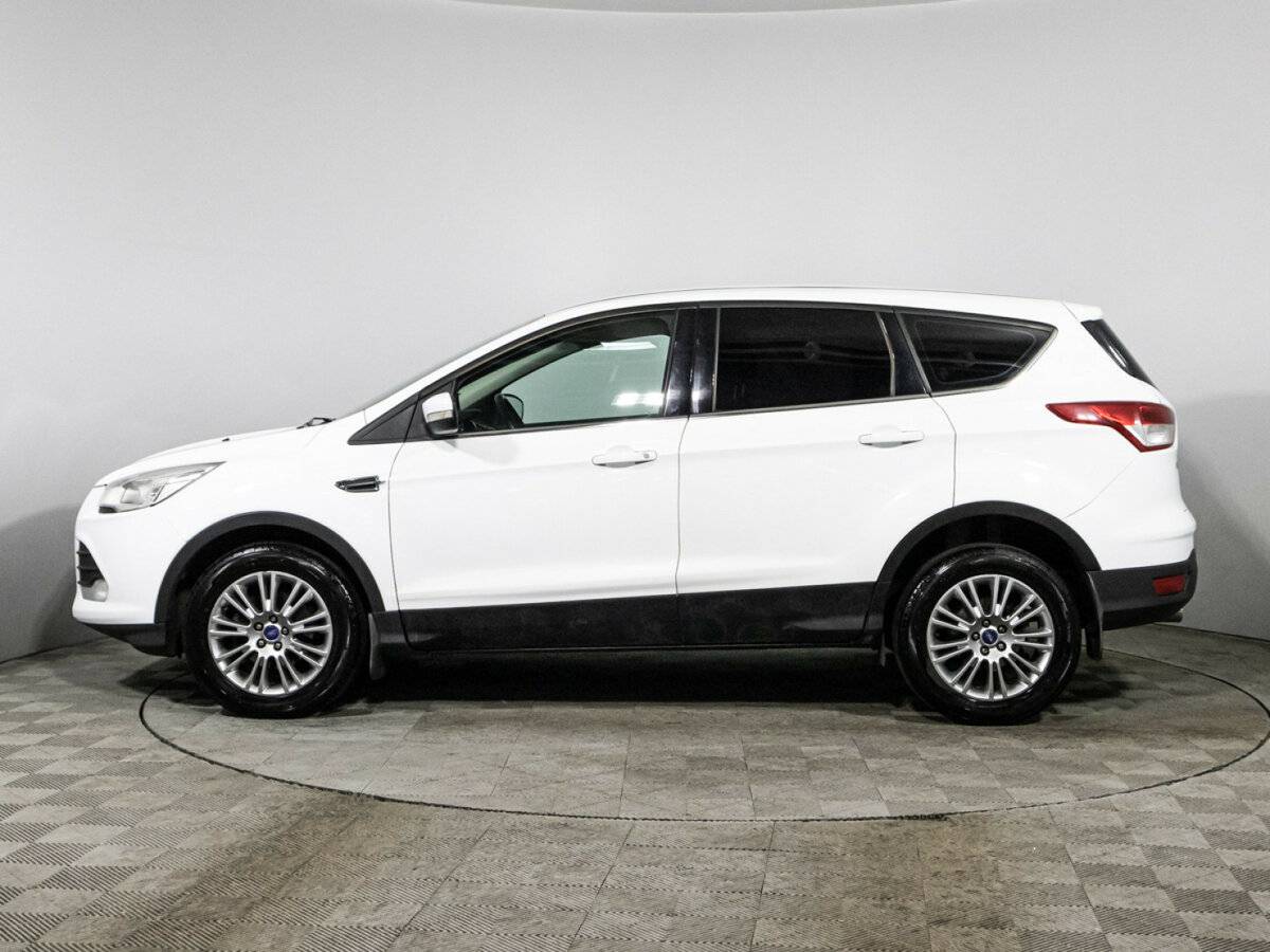 Ford Kuga с пробегом — 2016 год. Фото: #7