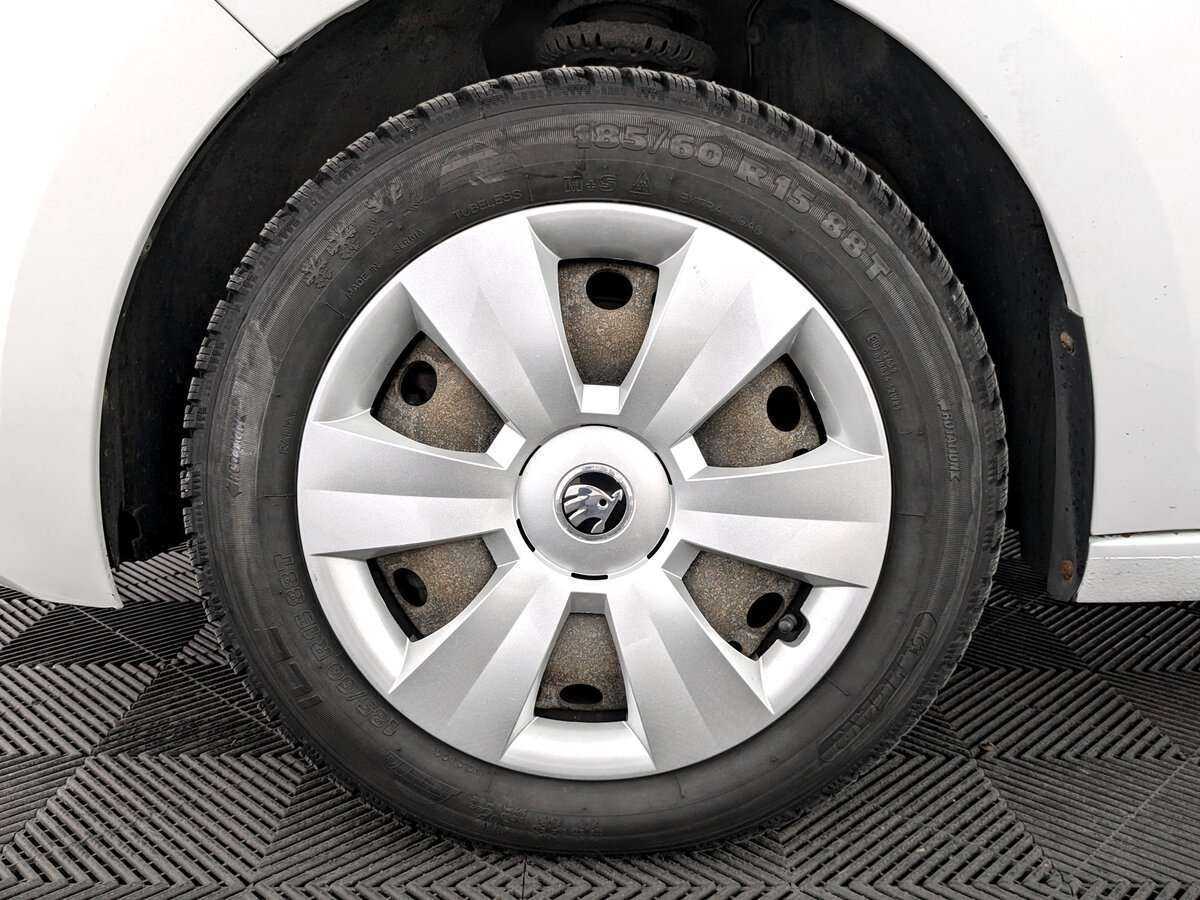 Skoda Rapid с пробегом — 2018 год. Фото: #17