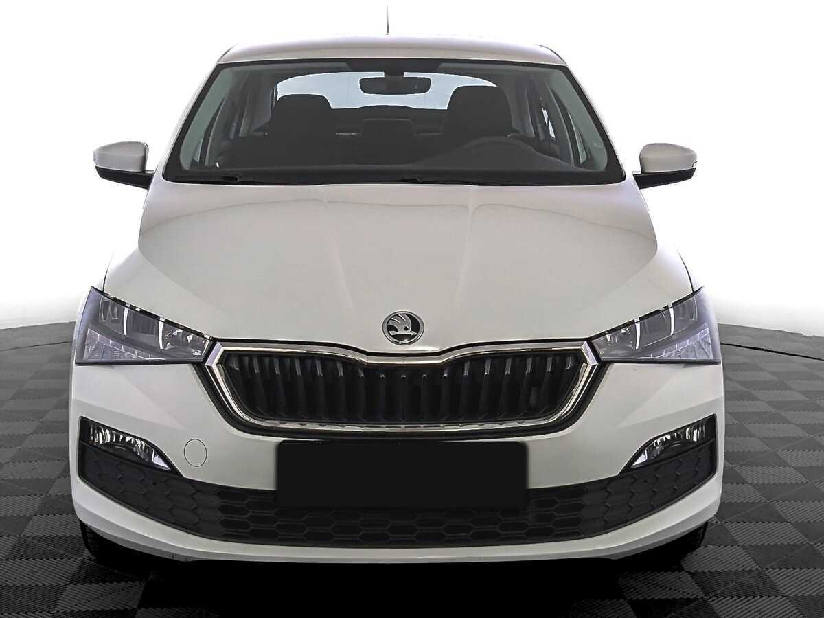 Skoda Rapid с пробегом — 2020 год. Фото: #1