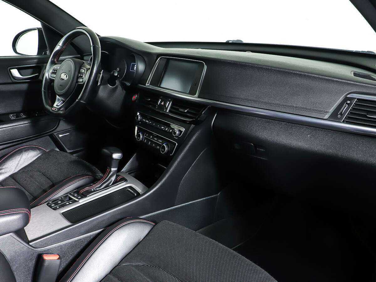 Kia Optima с пробегом — 2017 год. Фото: #8