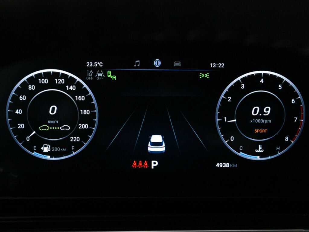 OMODA C5 с пробегом — 2023 год. Фото: #11