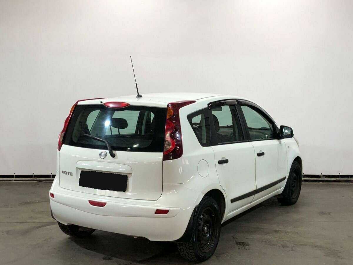 Nissan Note с пробегом — 2013 год. Фото: #4