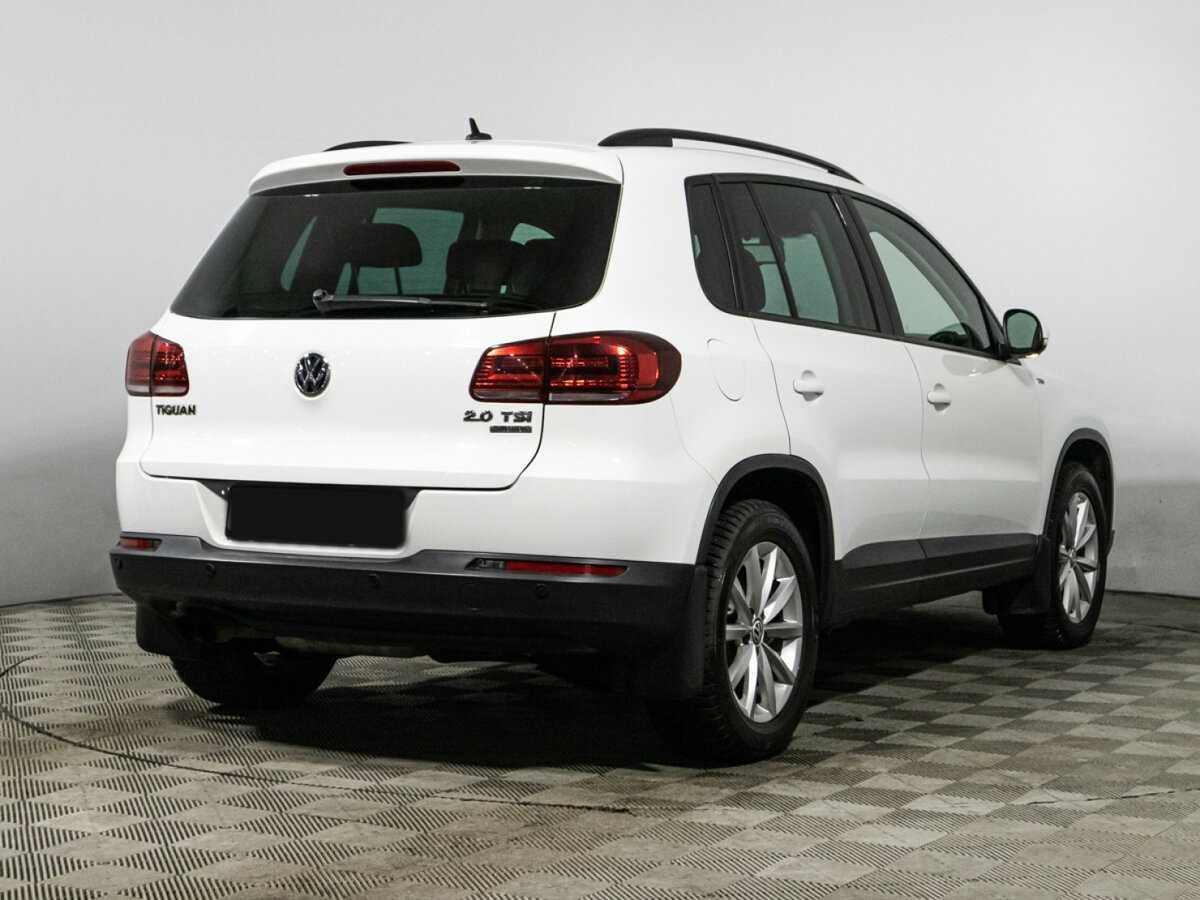Volkswagen Tiguan с пробегом — 2015 год. Фото: #4