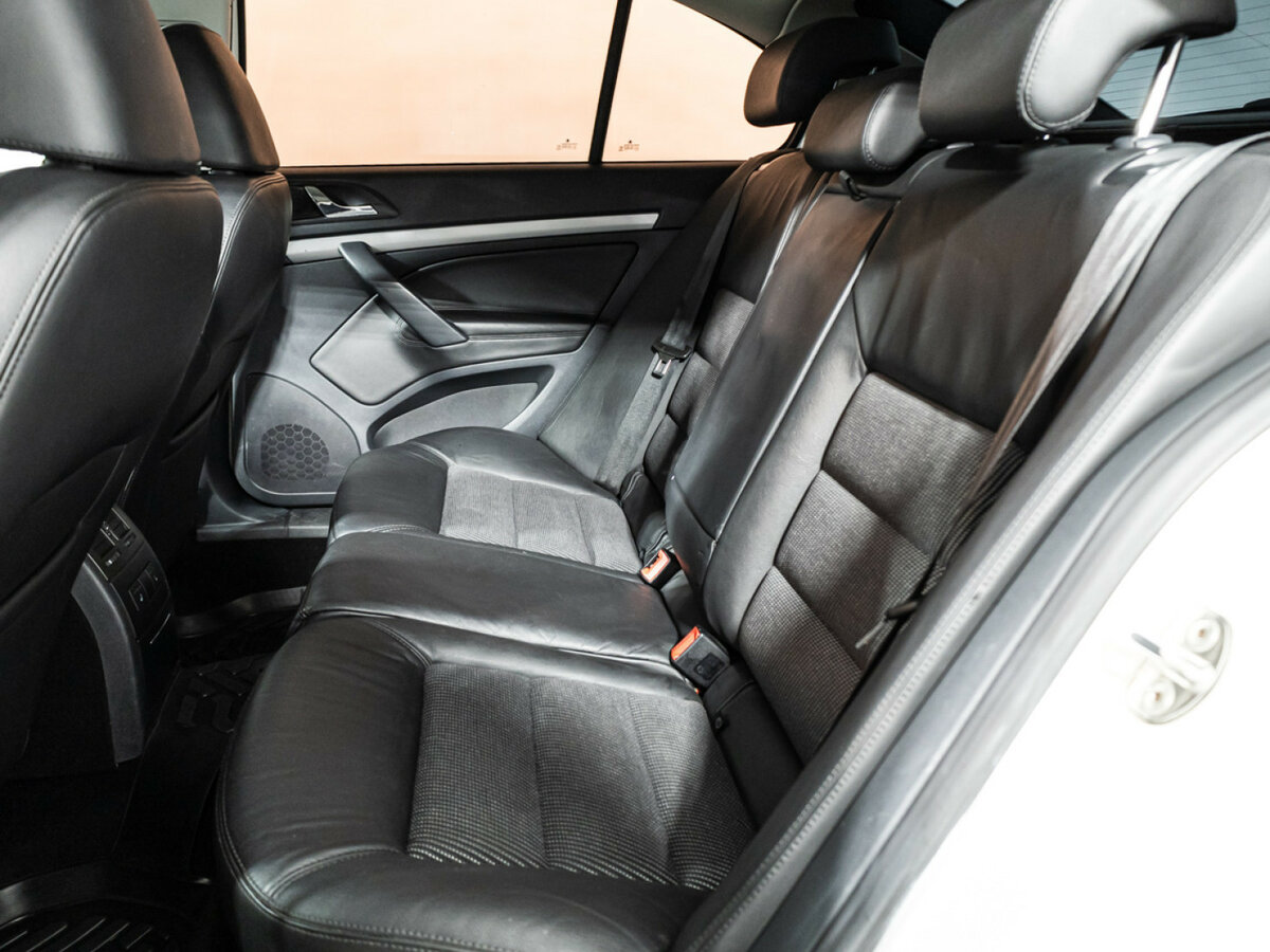 Skoda Octavia с пробегом — 2012 год. Фото: #9