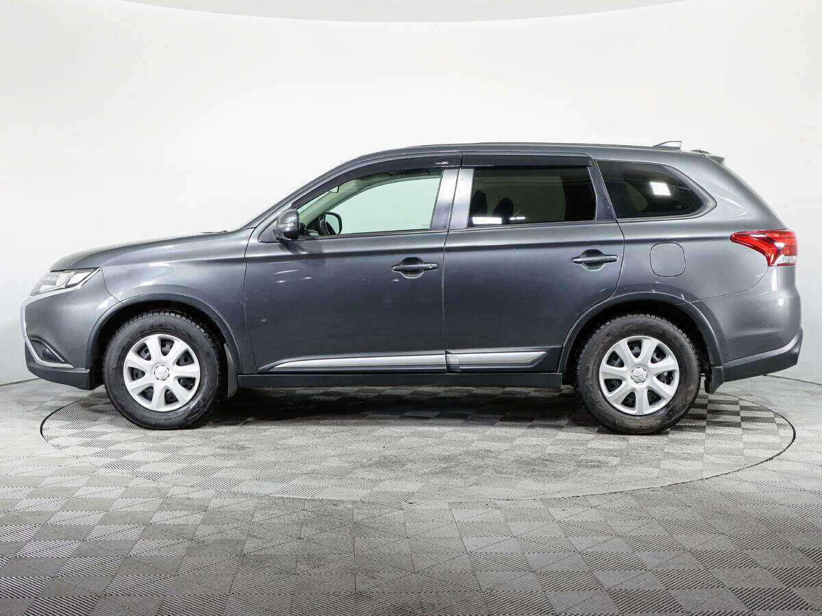 Mitsubishi Outlander с пробегом — 2019 год. Фото: #7