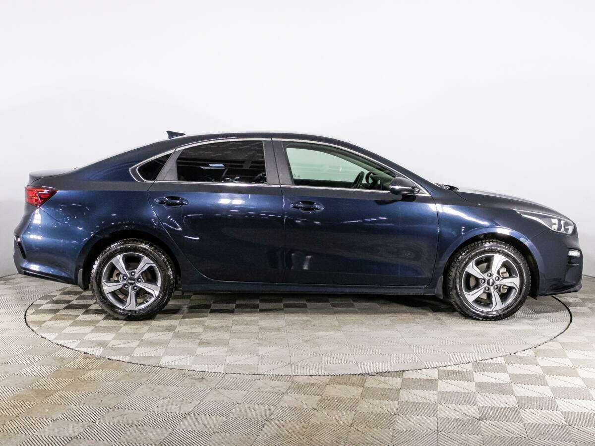 Kia Cerato с пробегом — 2019 год. Фото: #3