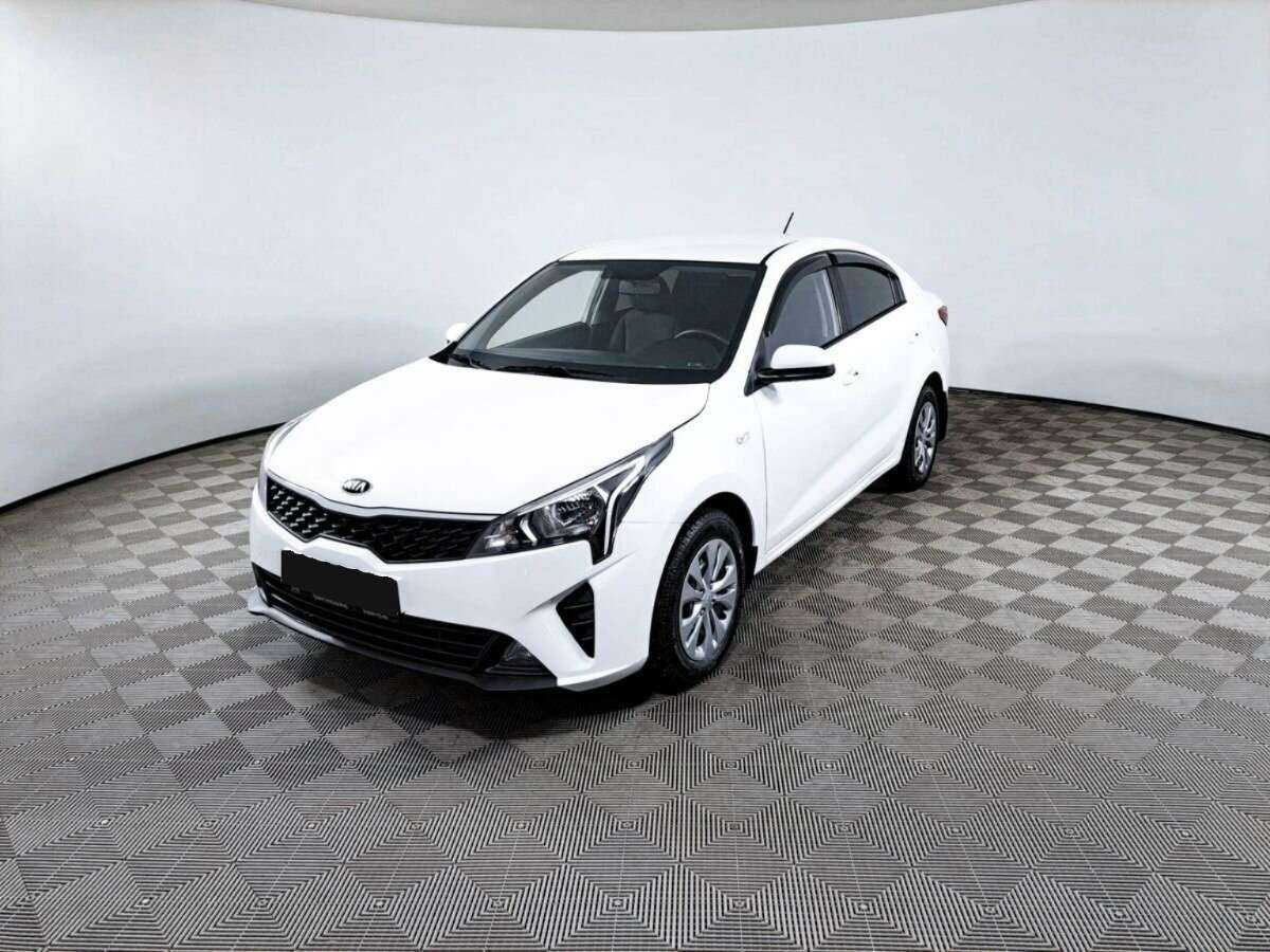 Kia Rio с пробегом — 2021 год. Посмотреть фото
