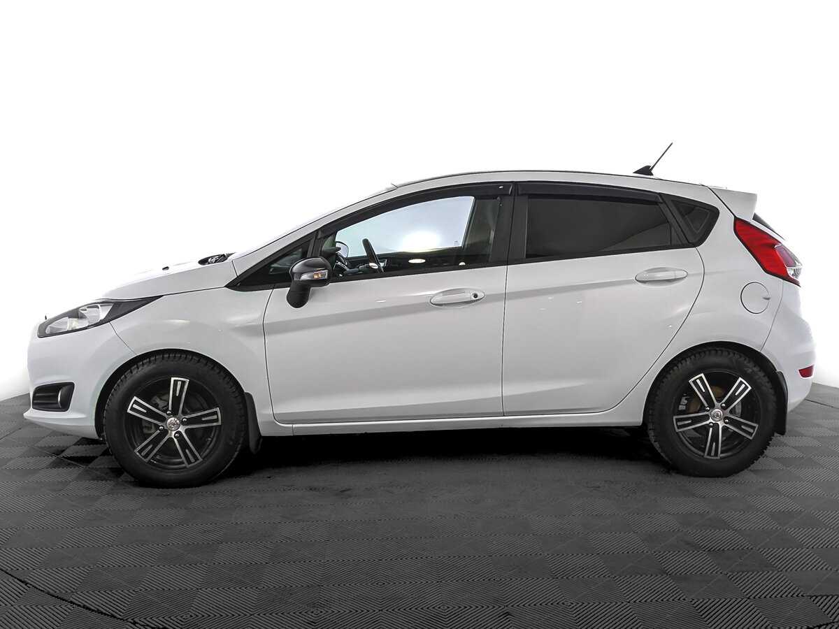 Ford Fiesta с пробегом — 2017 год. Фото: #7