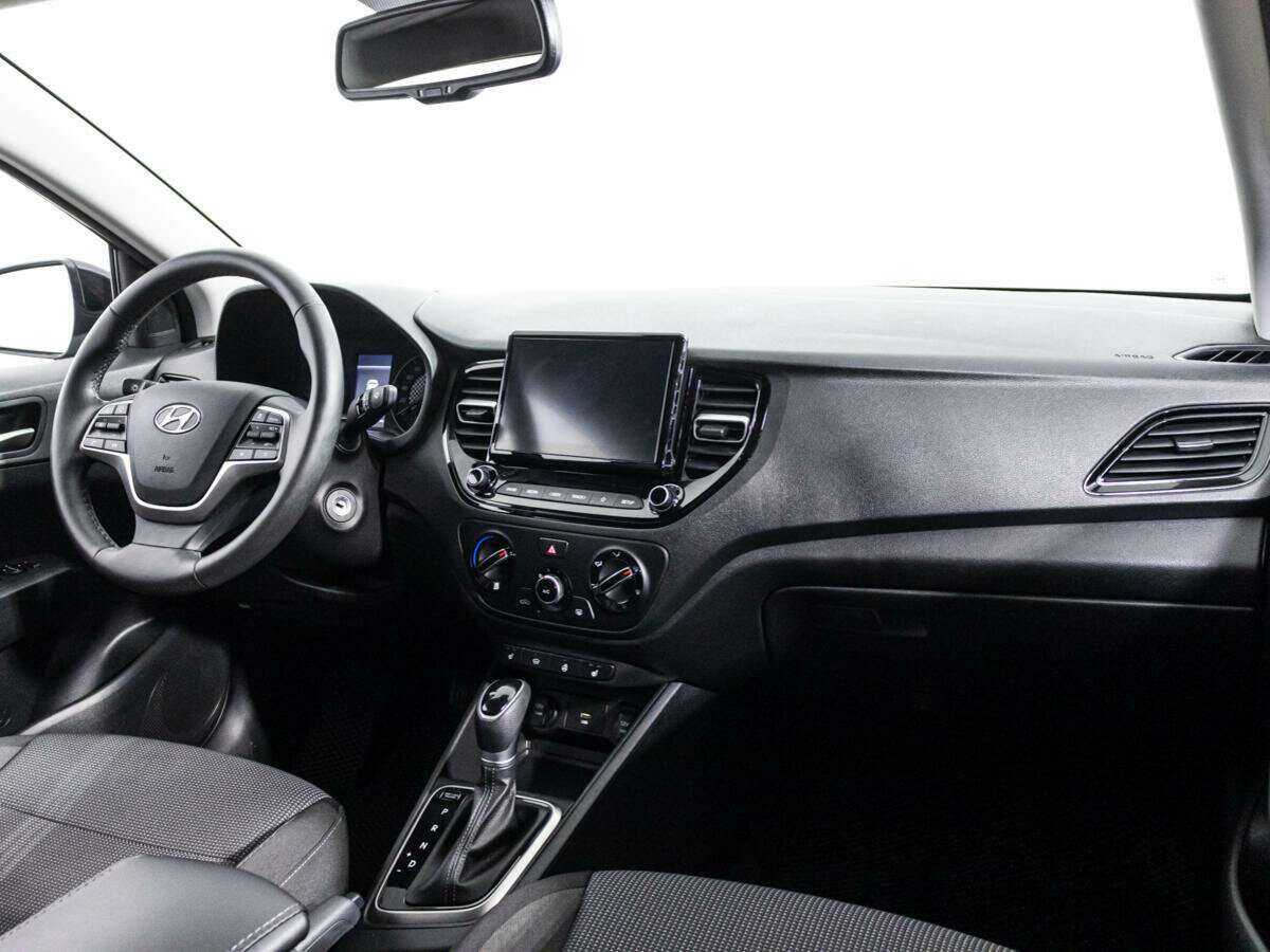 Hyundai Solaris с пробегом — 2021 год. Фото: #8
