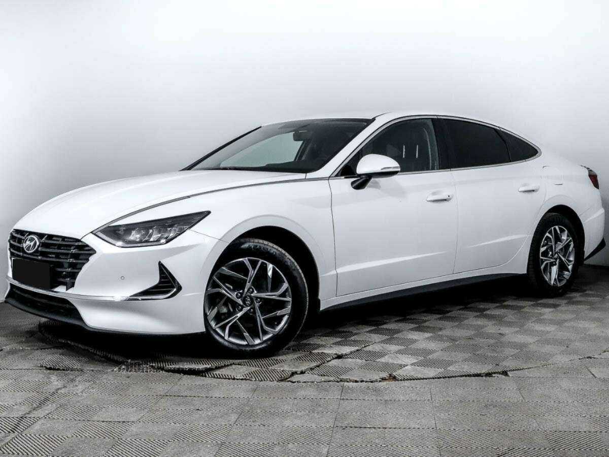 Hyundai Sonata с пробегом — 2019 год. Фото: #0