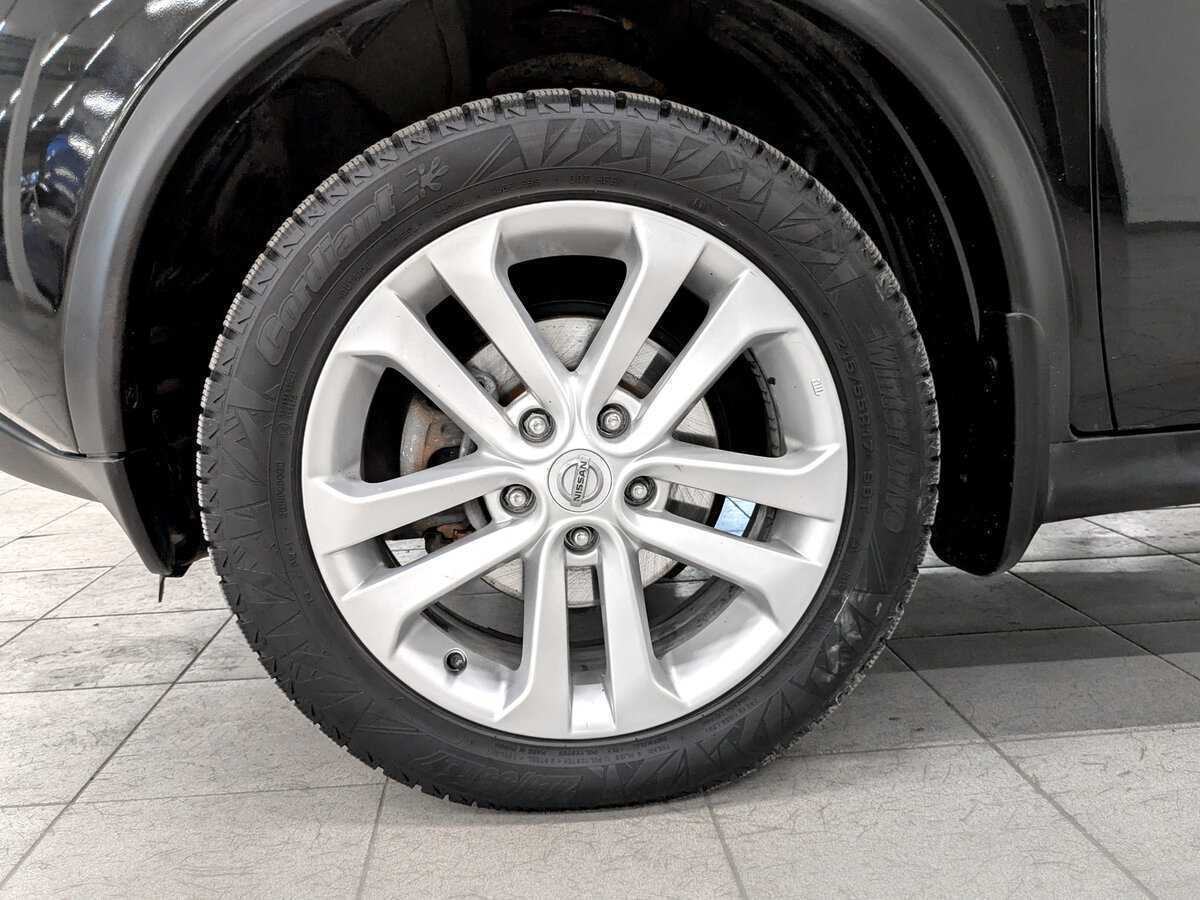 Nissan Juke с пробегом — 2014 год. Фото: #17