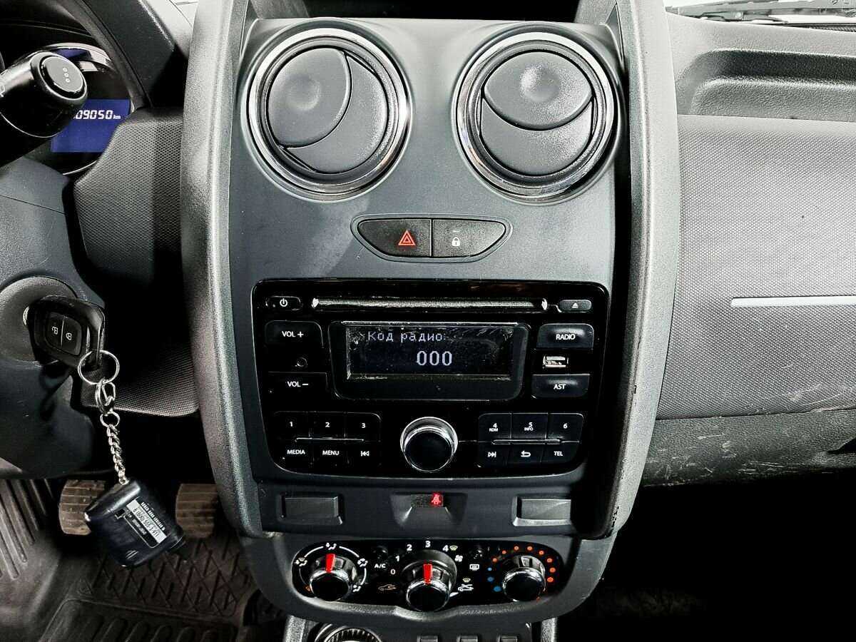 Renault Duster с пробегом — 2016 год. Фото: #11