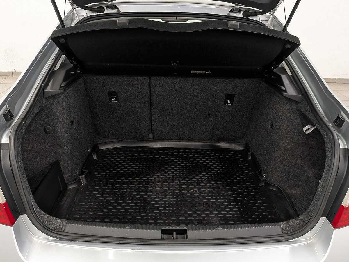 Skoda Octavia с пробегом — 2016 год. Фото: #9