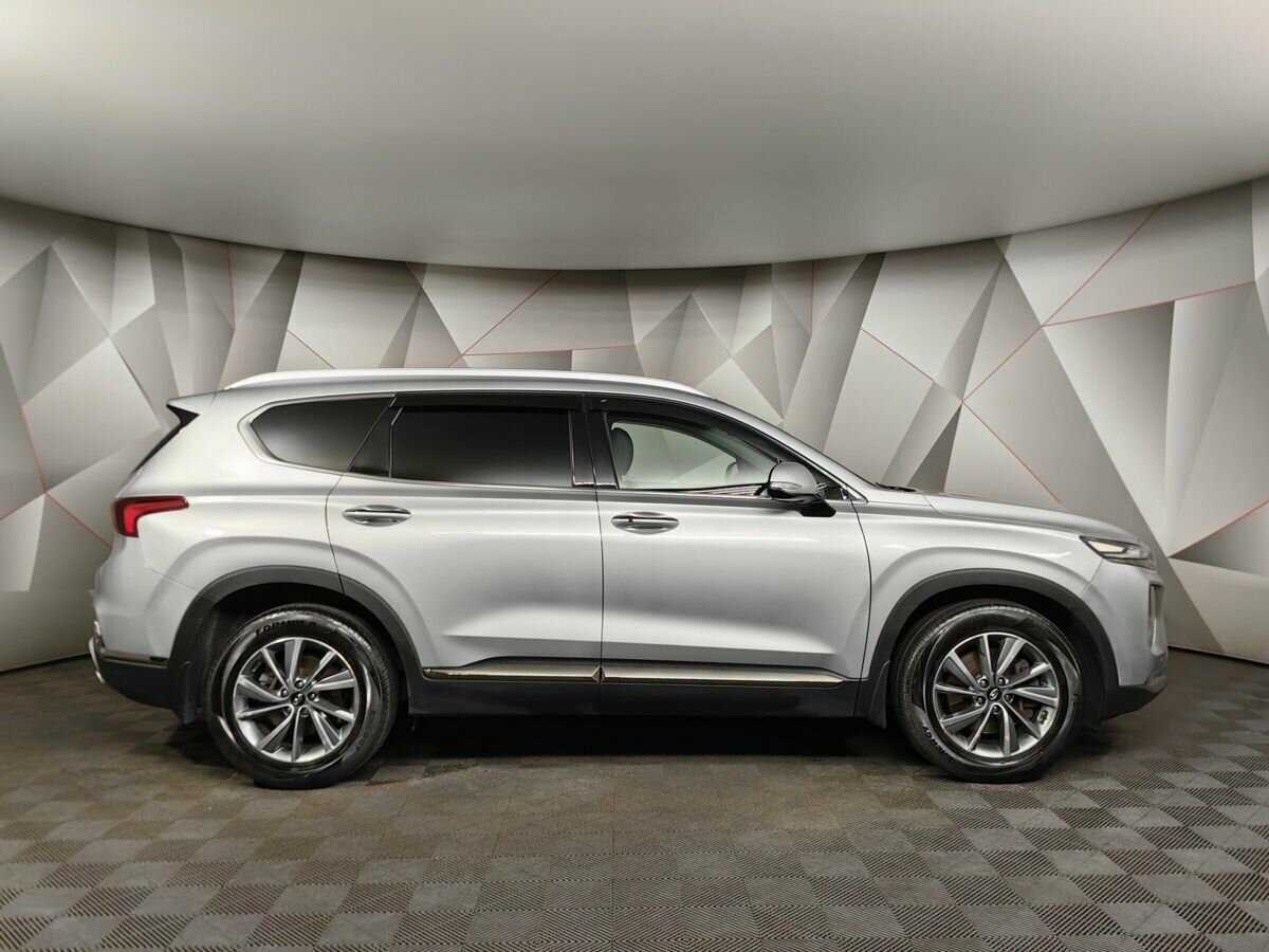 Hyundai Santa Fe с пробегом — 2019 год. Фото: #5