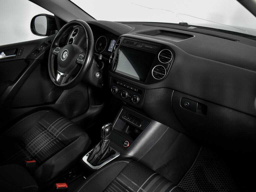 Volkswagen Tiguan с пробегом — 2016 год. Фото: #11