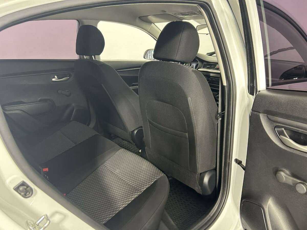 Kia Rio с пробегом — 2018 год. Фото: #15