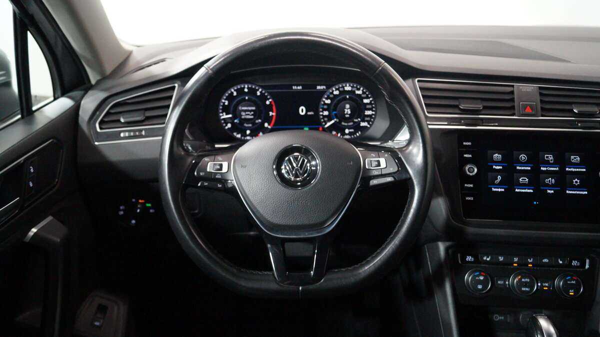 Volkswagen Tiguan с пробегом — 2018 год. Фото: #11