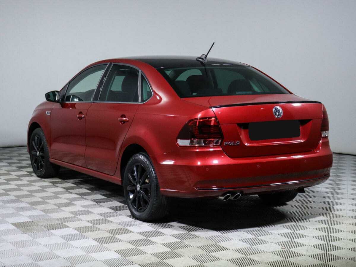 Volkswagen Polo с пробегом — 2018 год. Фото: #5