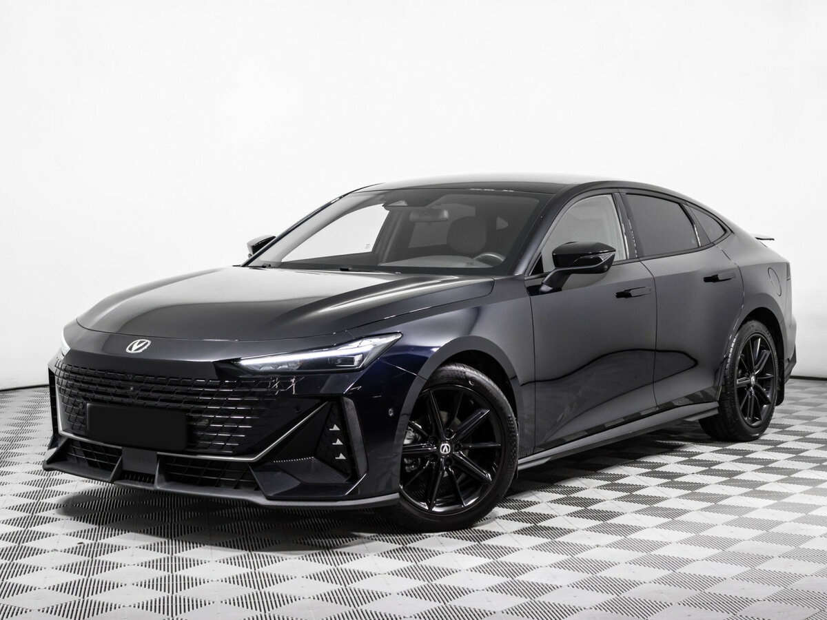 Changan UNI-V с пробегом — 2023 год. Посмотреть фото