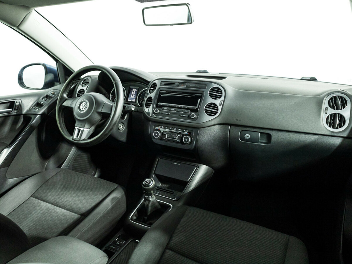 Volkswagen Tiguan с пробегом — 2013 год. Фото: #8