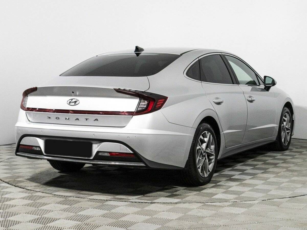 Hyundai Sonata с пробегом — 2020 год. Фото: #4