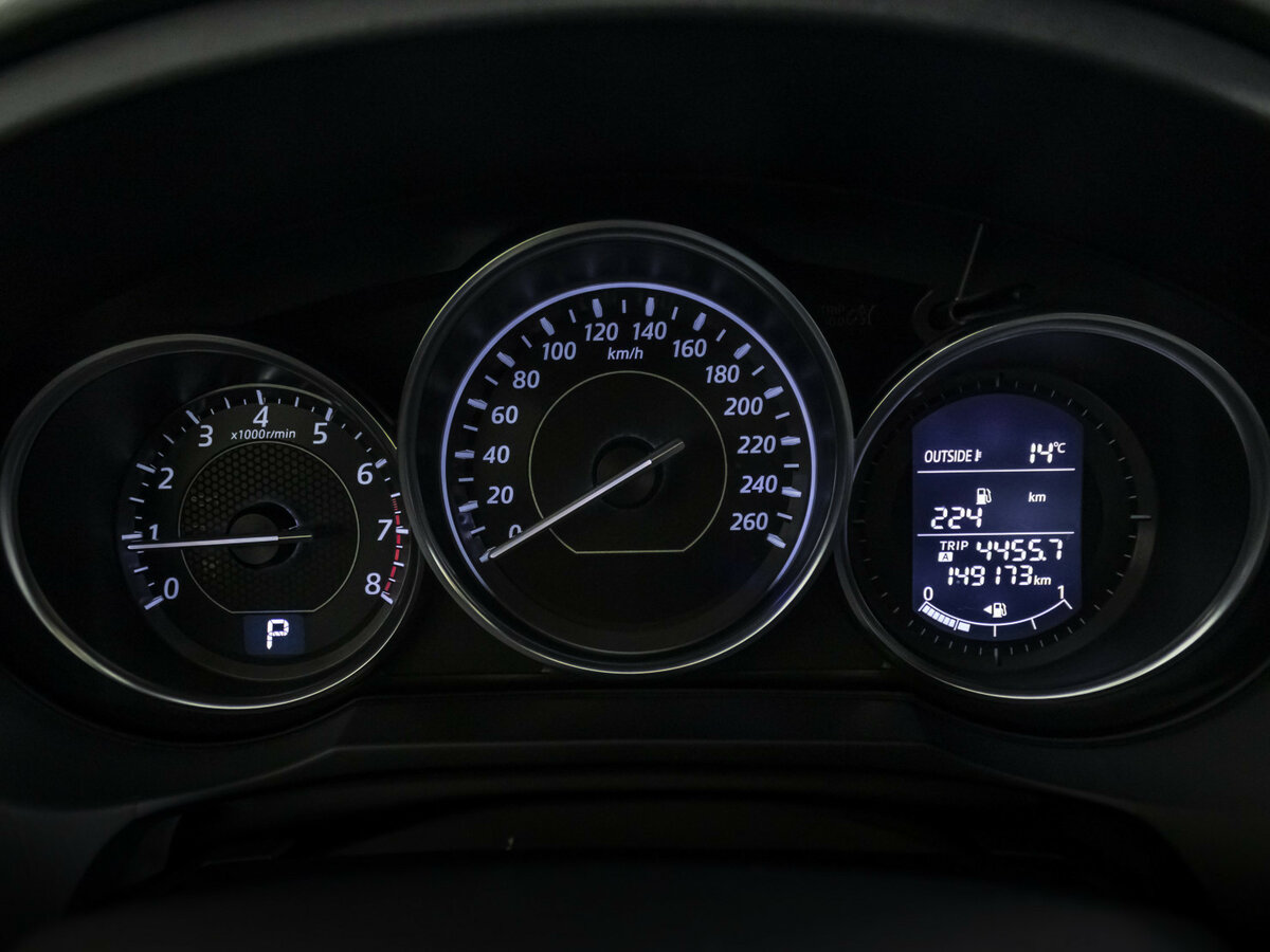 Mazda 6 с пробегом — 2014 год. Фото: #9