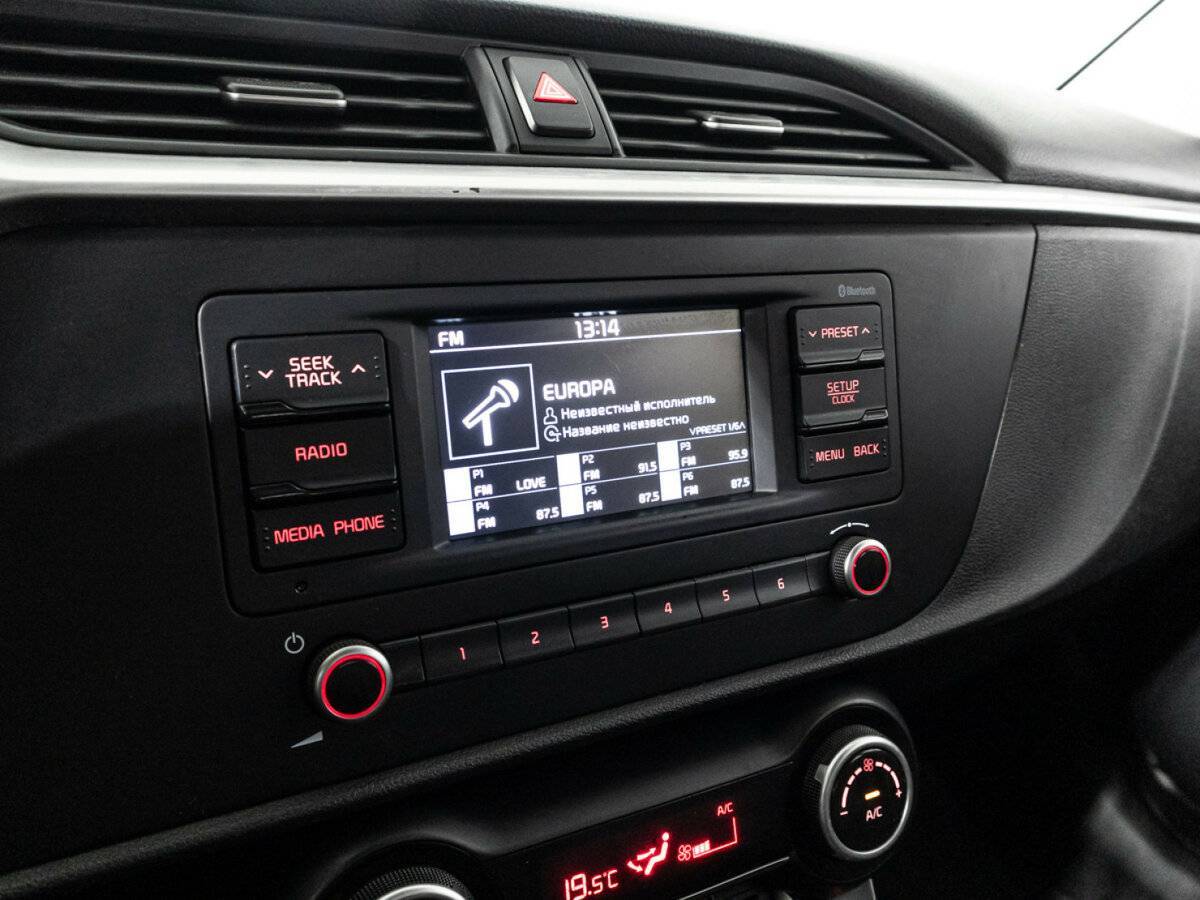 Kia Rio с пробегом — 2020 год. Фото: #16