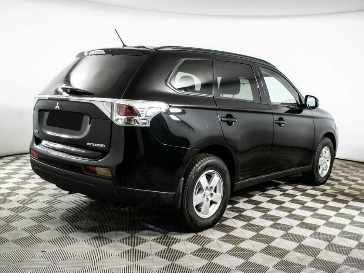 Mitsubishi Outlander с пробегом — 2013 год. Фото: #4