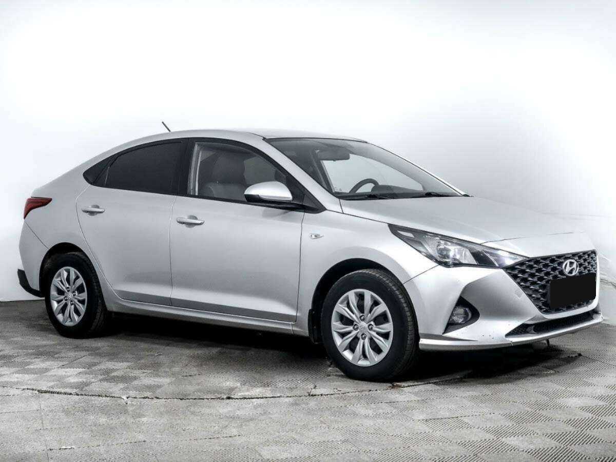 Hyundai Solaris с пробегом — 2021 год. Фото: #2
