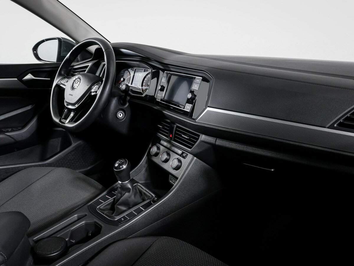 Volkswagen Jetta с пробегом — 2020 год. Фото: #8