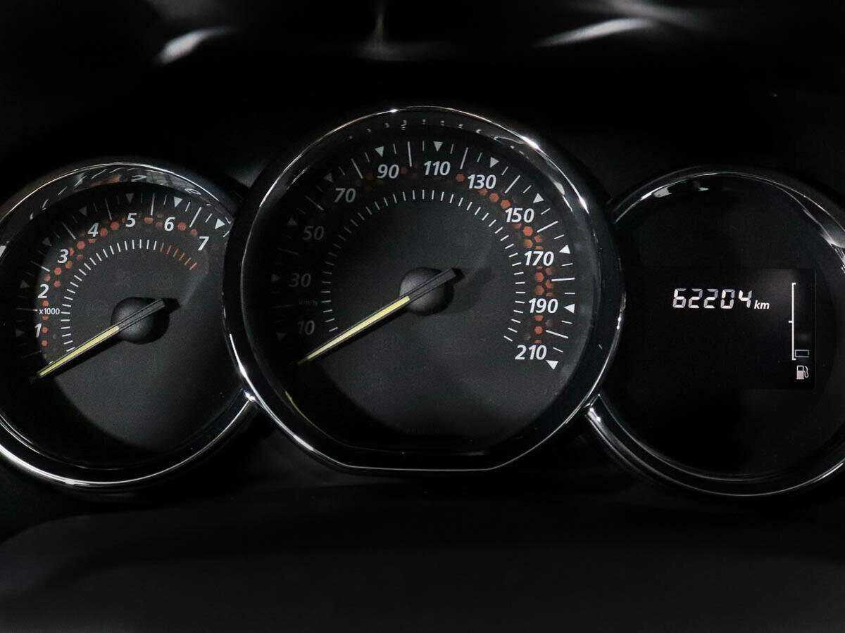 Renault Logan с пробегом — 2020 год. Фото: #7