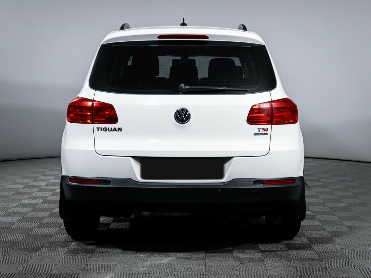 Volkswagen Tiguan с пробегом — 2012 год. Фото: #4
