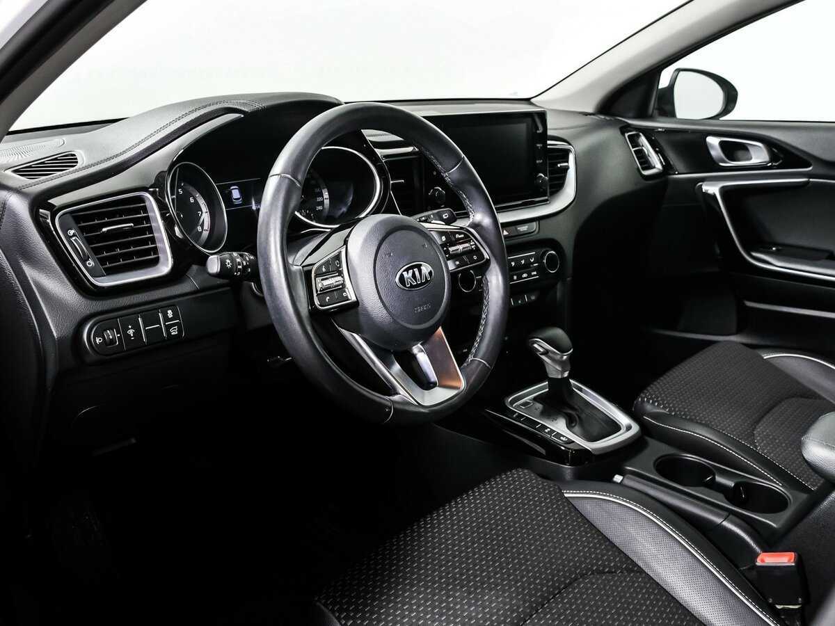 Kia XCeed с пробегом — 2020 год. Фото: #12
