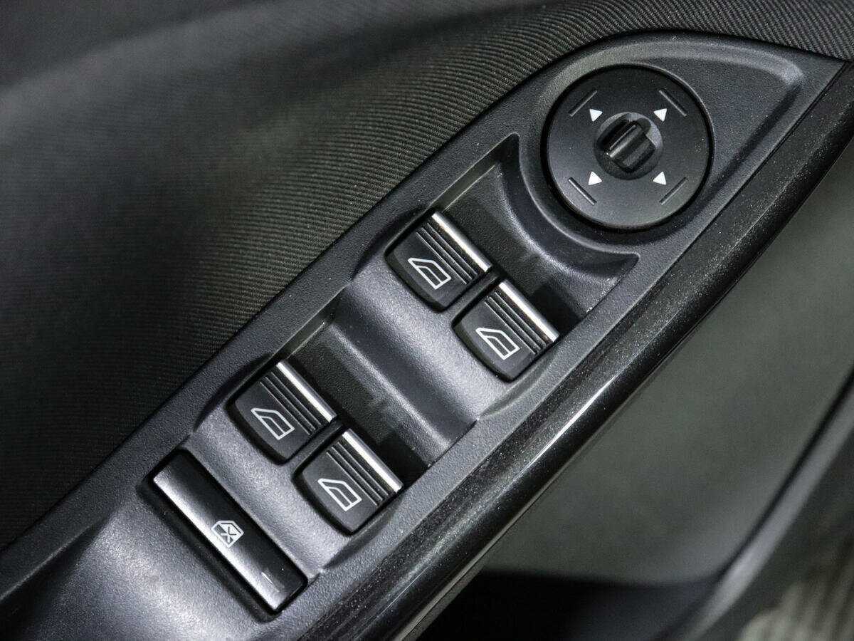 Ford Focus с пробегом — 2016 год. Фото: #12