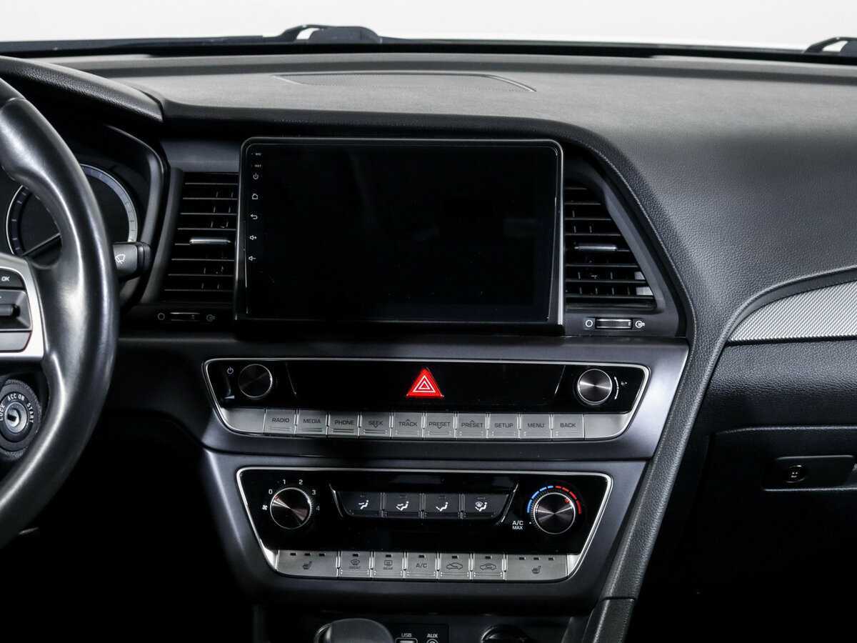 Hyundai Sonata с пробегом — 2019 год. Фото: #12