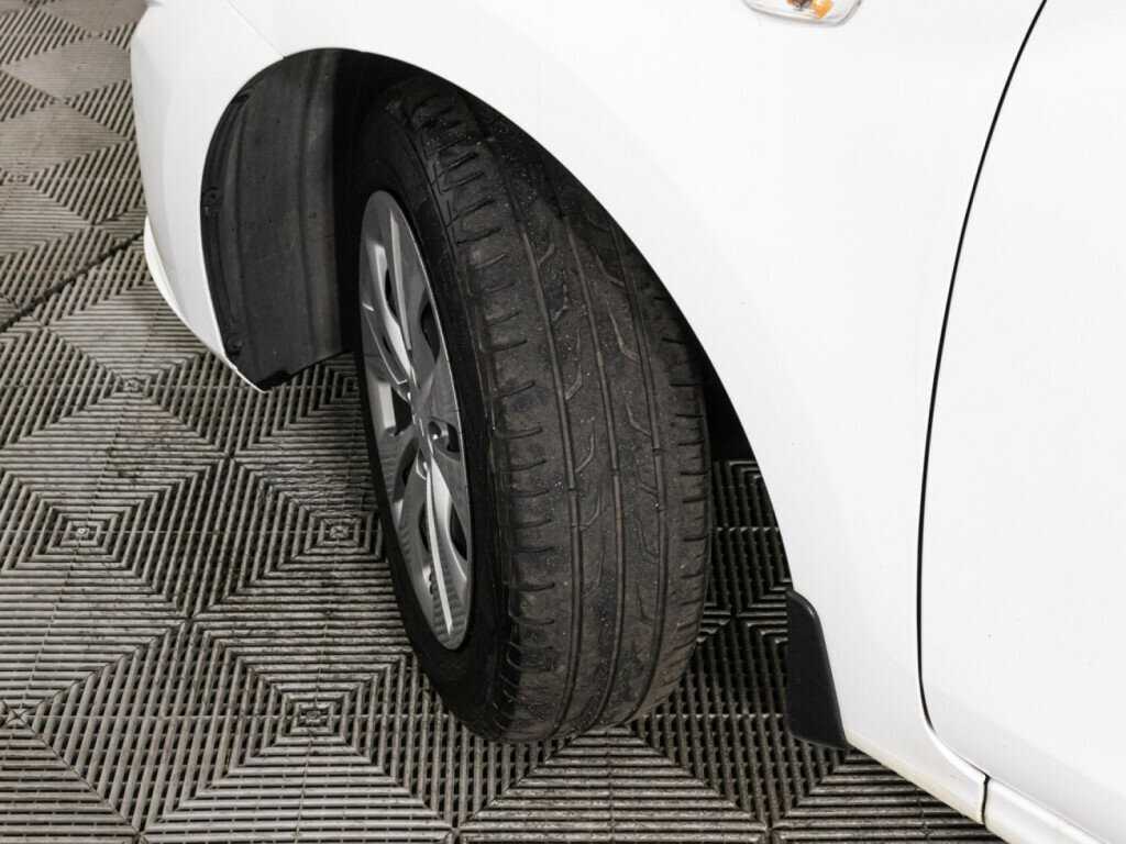 Kia Rio с пробегом — 2020 год. Фото: #28