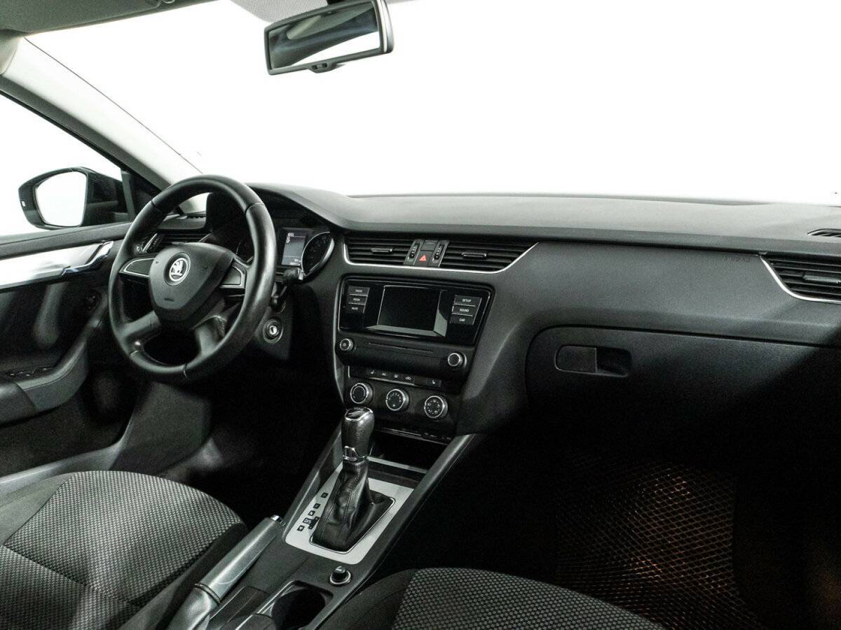 Skoda Octavia с пробегом — 2014 год. Фото: #8
