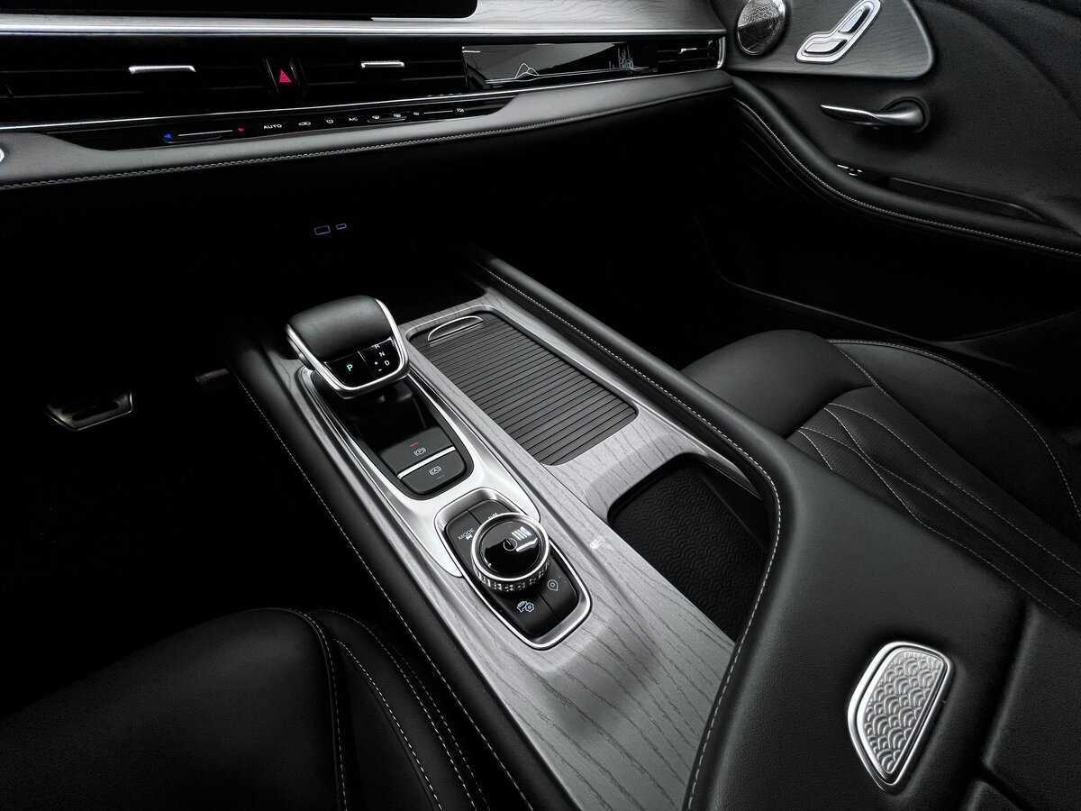 Chery Arrizo 8 с пробегом — 2023 год. Фото: #18